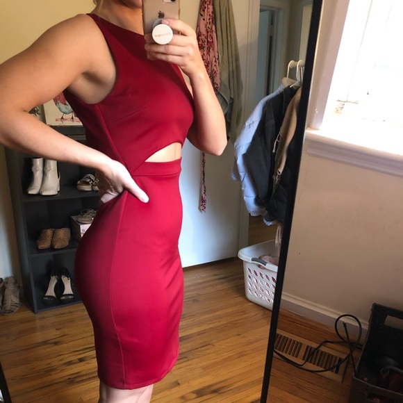 Sexy red dress - Picture 5 of 7